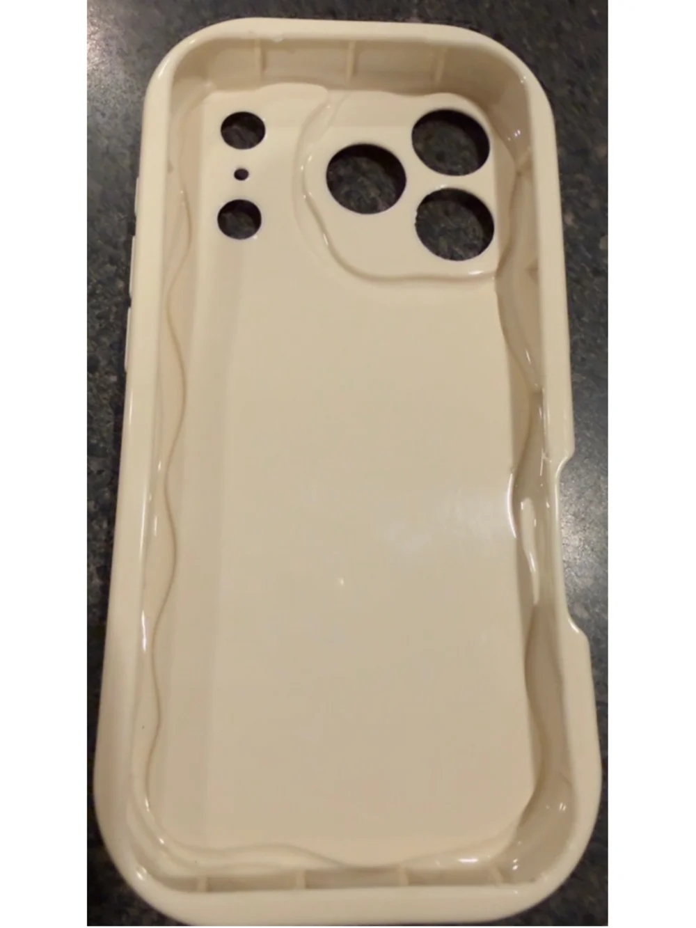 Hello Kitty Pink and White Phone Case 17 Pro